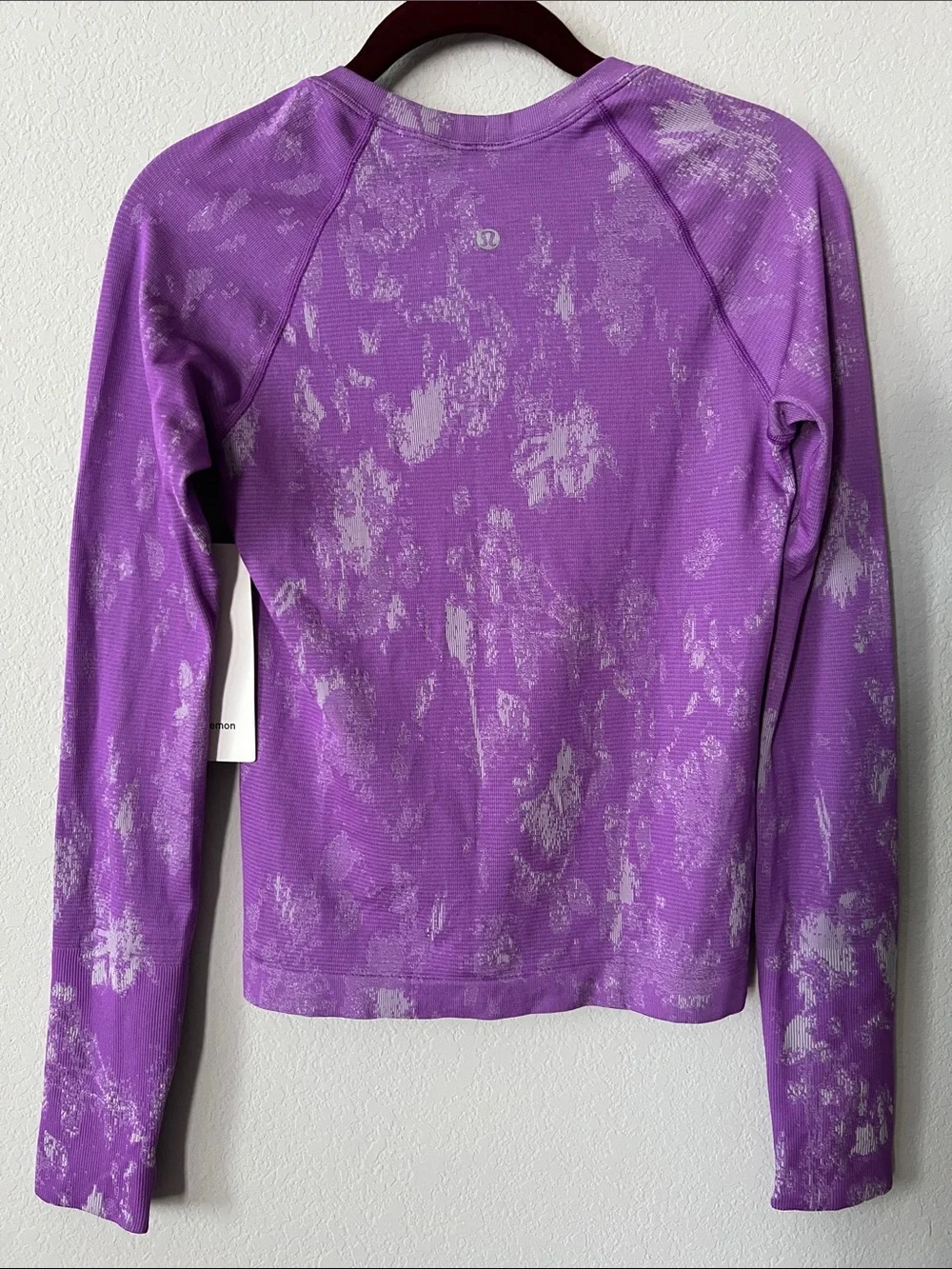 lululemon athletica lululemon swiftly
